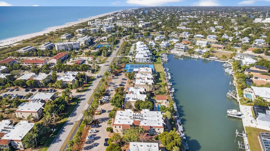 845 E Gulf Drive Sanibel FL 33957