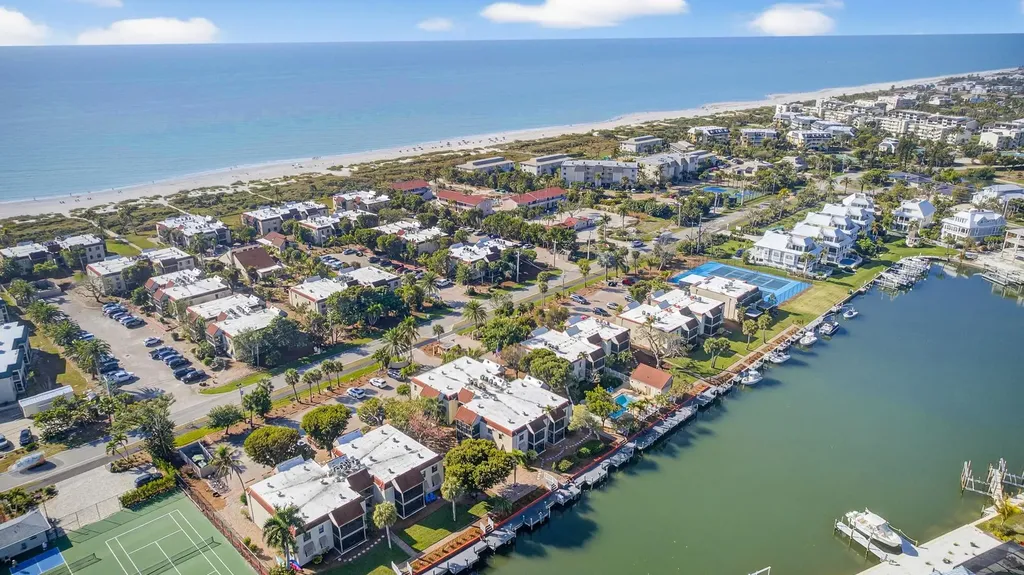 845 E Gulf Drive Sanibel FL 33957