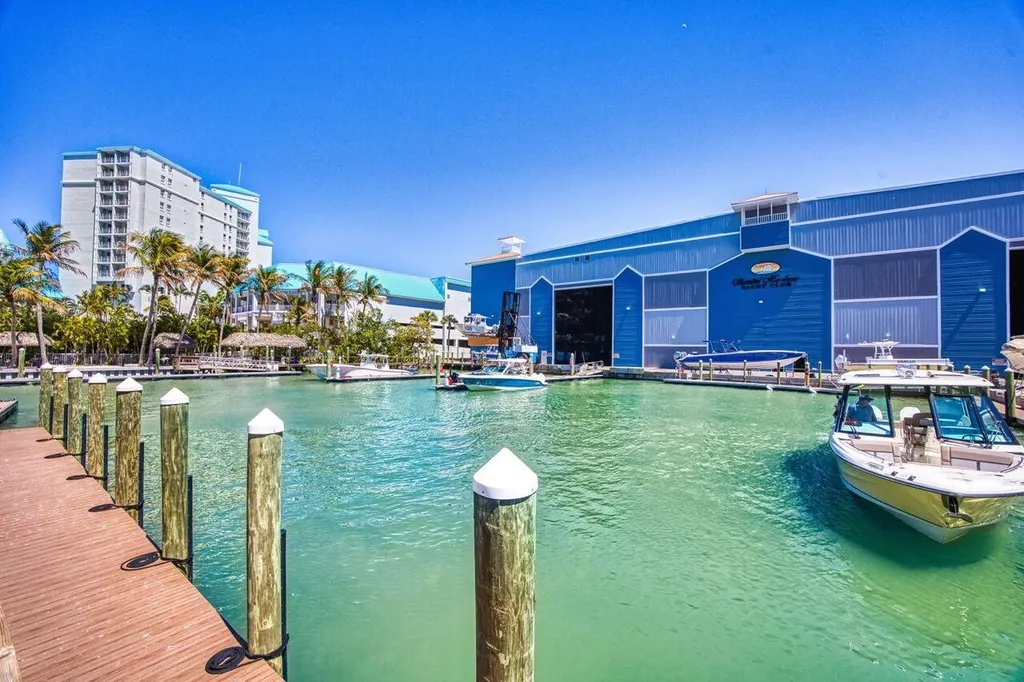 15031 Punta Rassa Road Fort Myers FL 33908