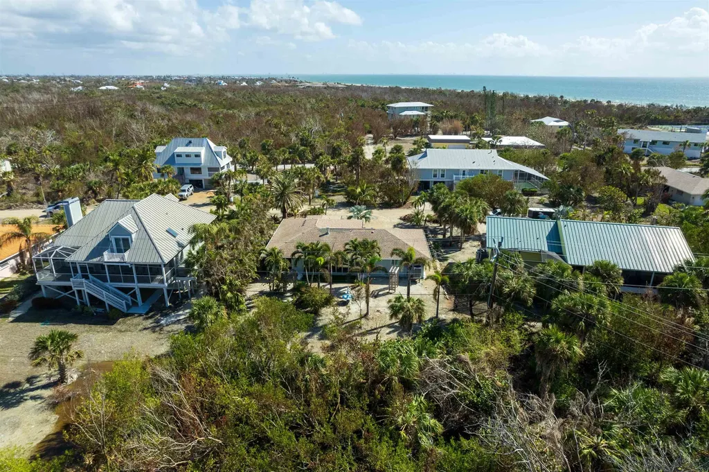 240 Southwinds Drive Sanibel FL 33957