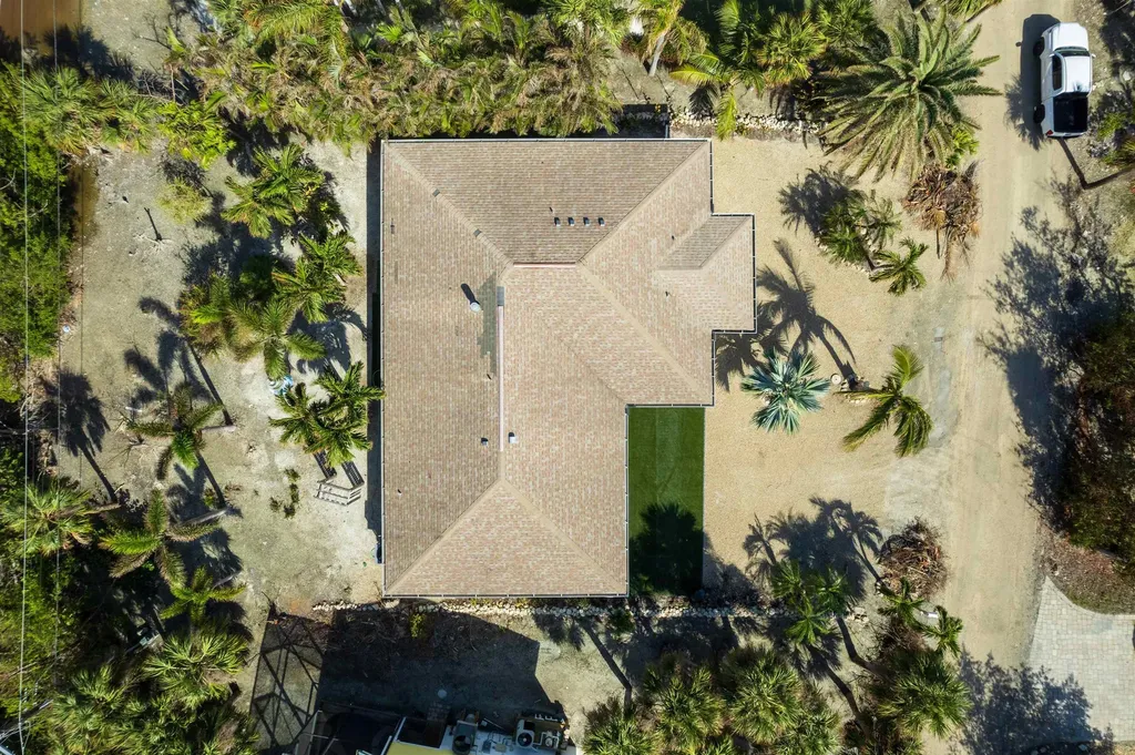 240 Southwinds Drive Sanibel FL 33957