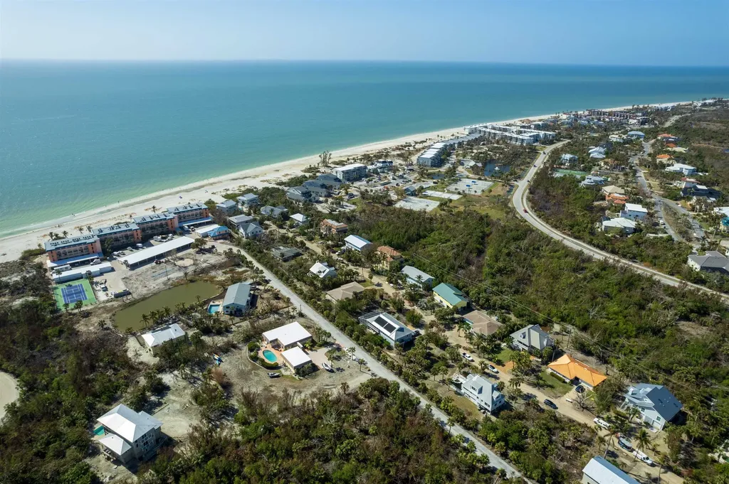 240 Southwinds Drive Sanibel FL 33957