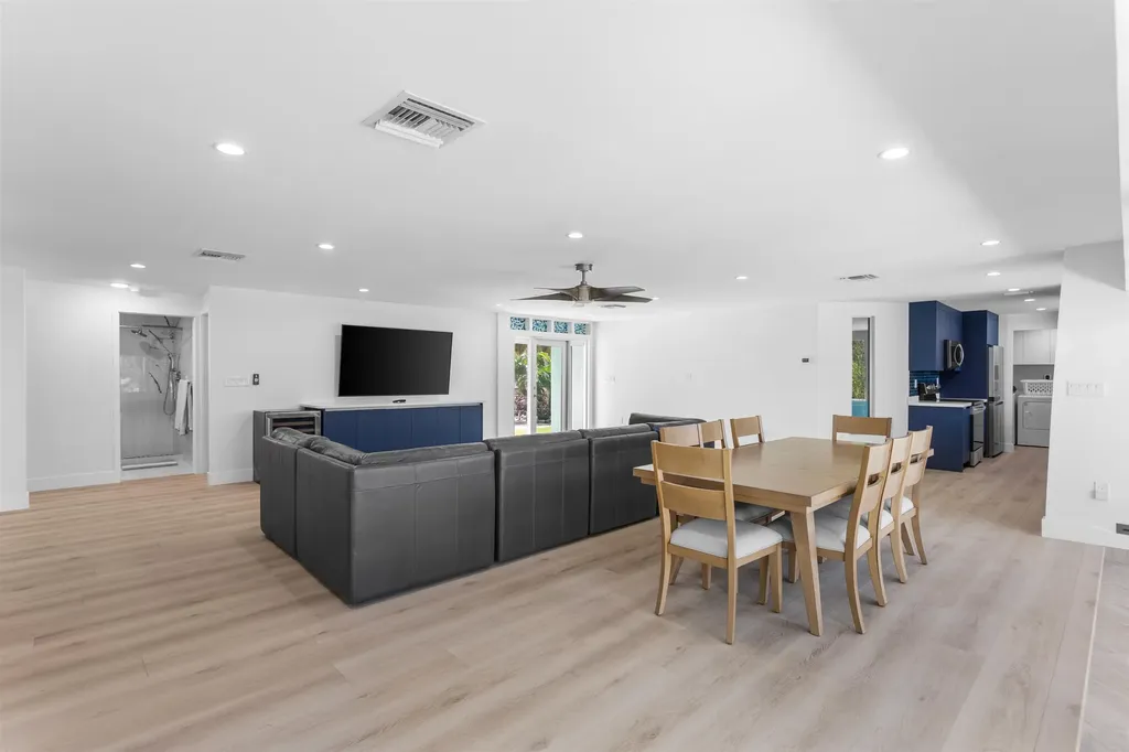 240 Southwinds Drive Sanibel FL 33957