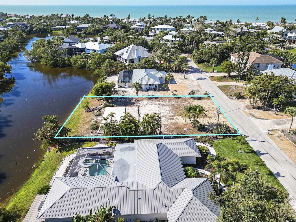 1016 Fish Crow Road Sanibel FL 33957