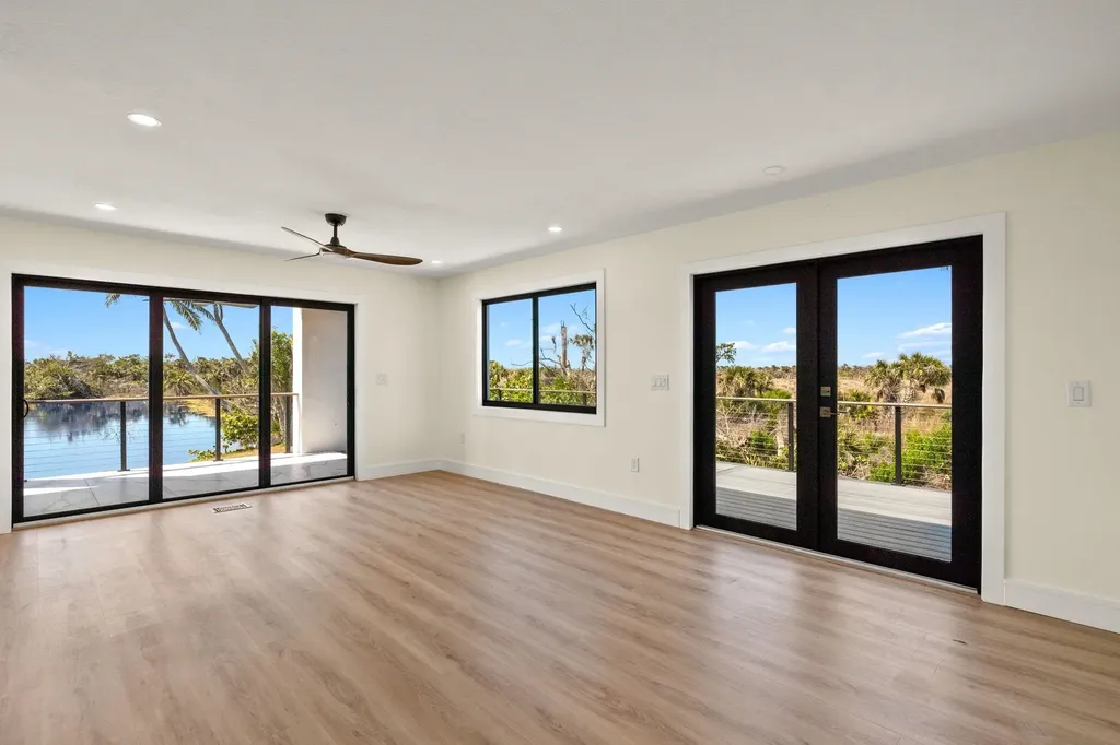 3702 Coquina Drive Sanibel FL 33957