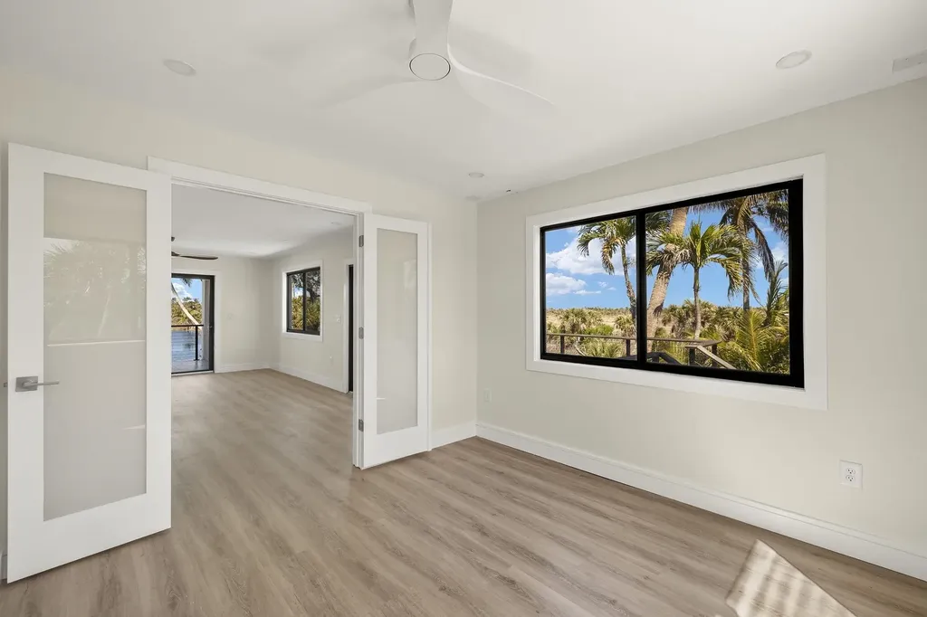 3702 Coquina Drive Sanibel FL 33957