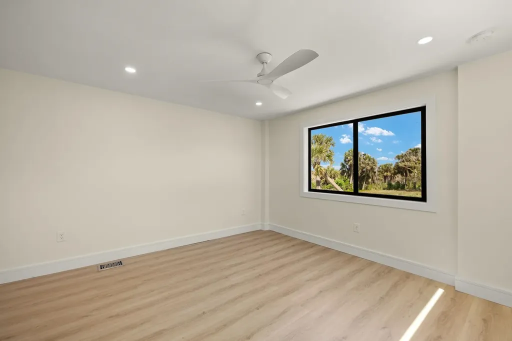 3702 Coquina Drive Sanibel FL 33957