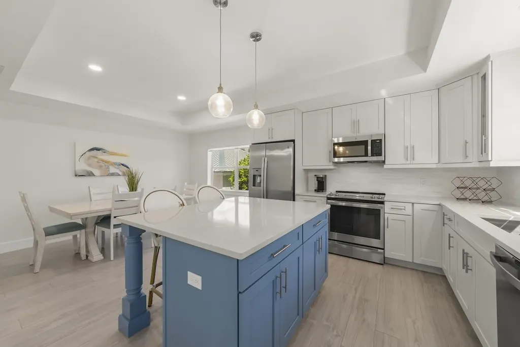 3708 Agate Court Sanibel FL 33957