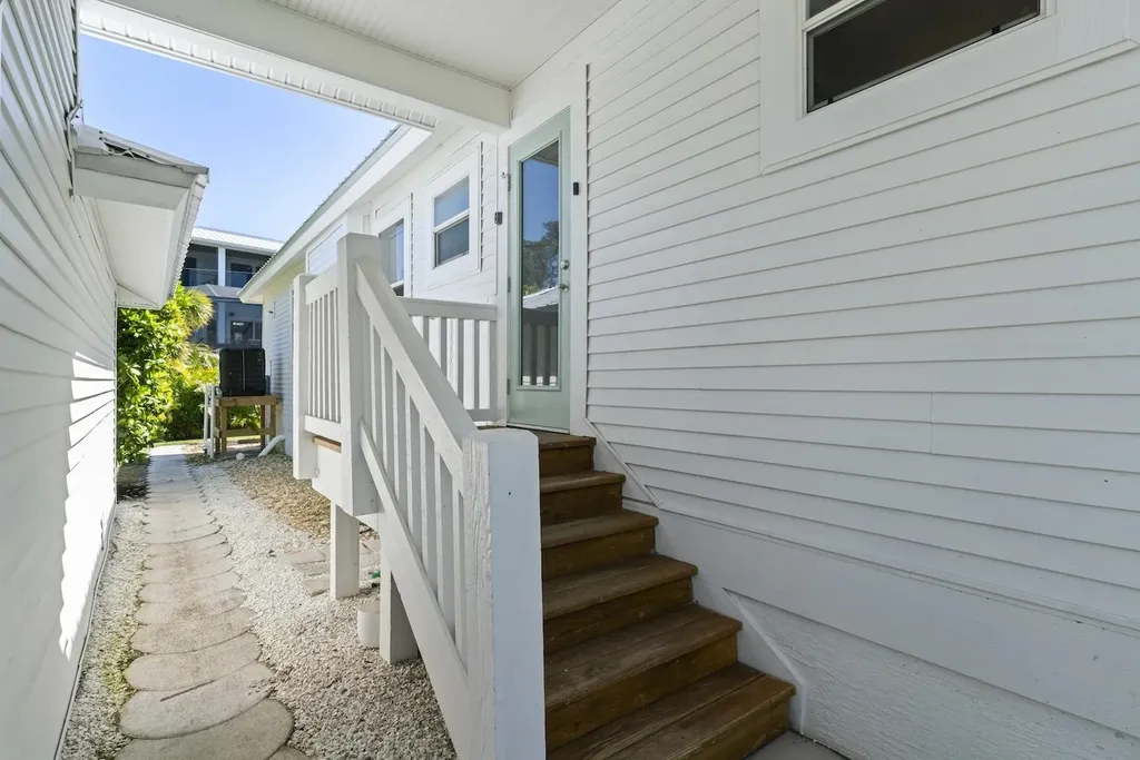 3708 Agate Court Sanibel FL 33957