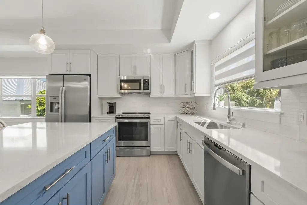 3708 Agate Court Sanibel FL 33957
