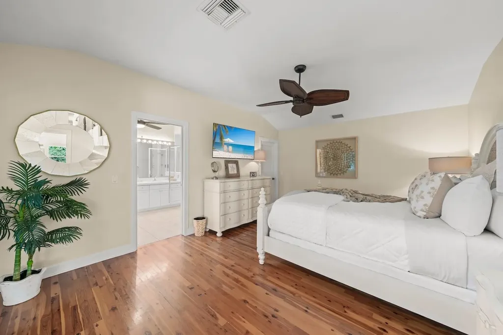 1089 Skiff Place Sanibel FL 33957