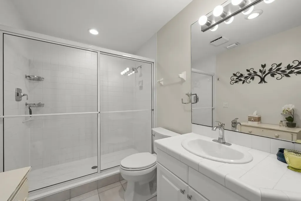1089 Skiff Place Sanibel FL 33957