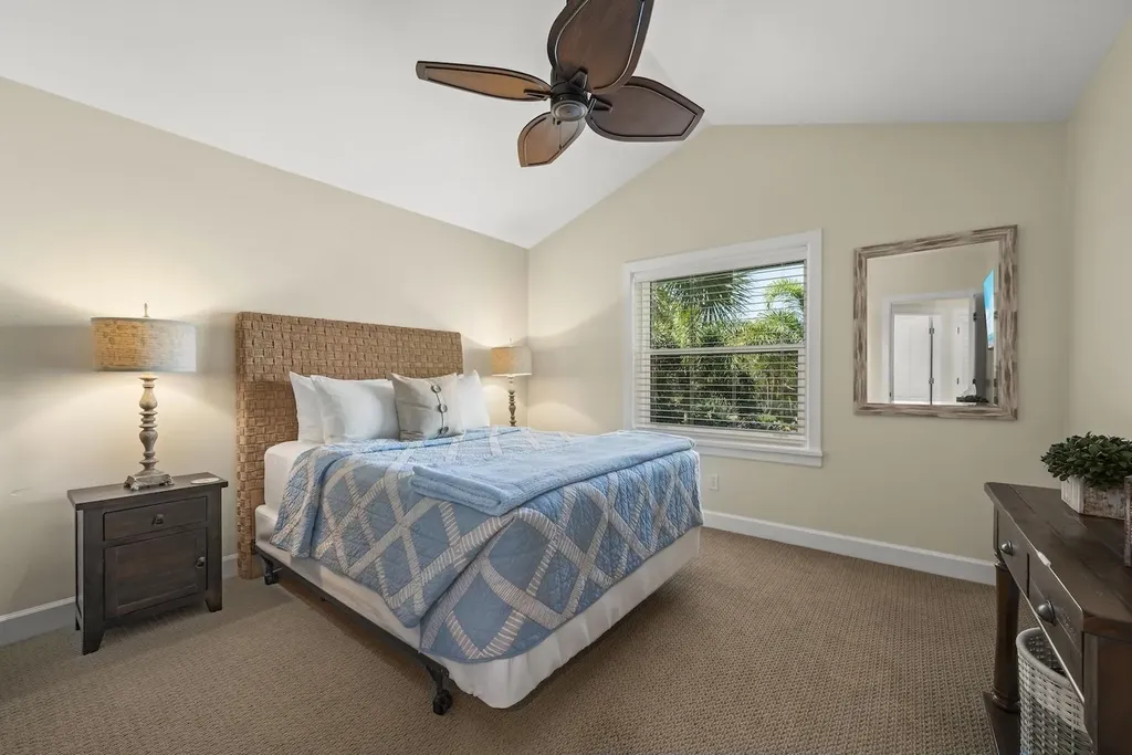 1089 Skiff Place Sanibel FL 33957