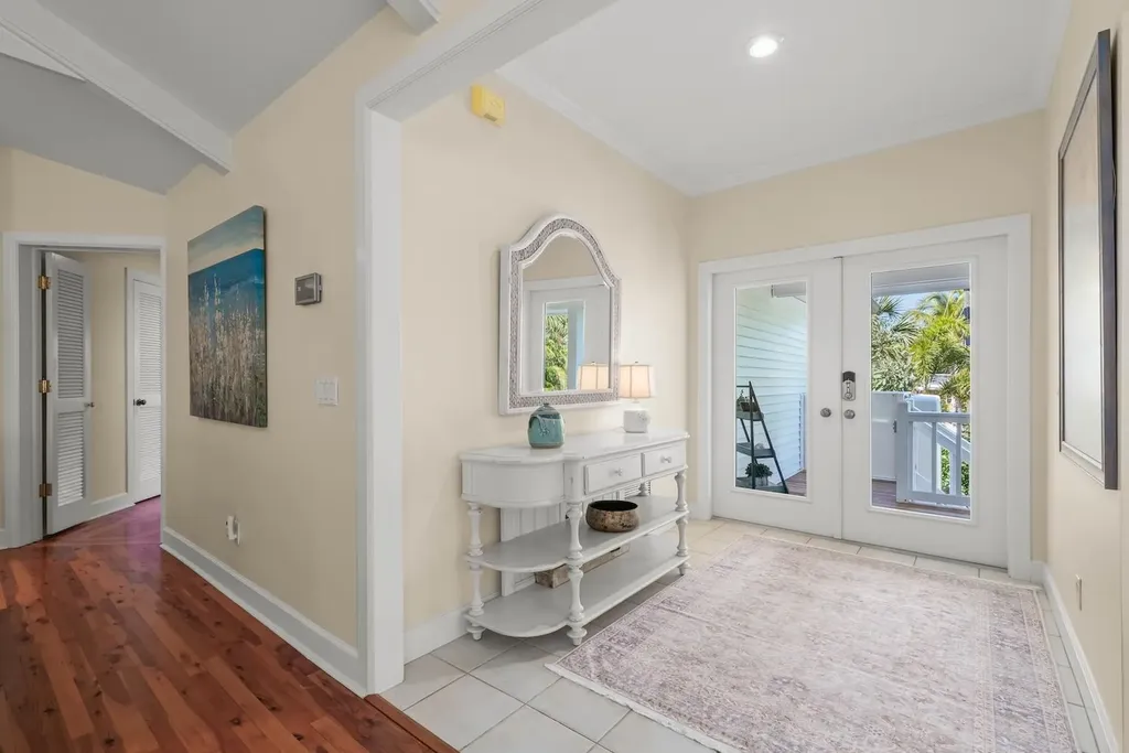 1089 Skiff Place Sanibel FL 33957