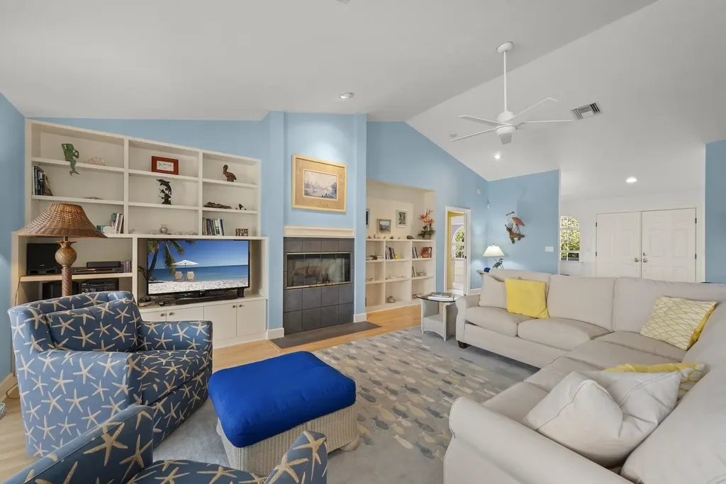 4534 Bowen Bayou Road Sanibel FL 33957