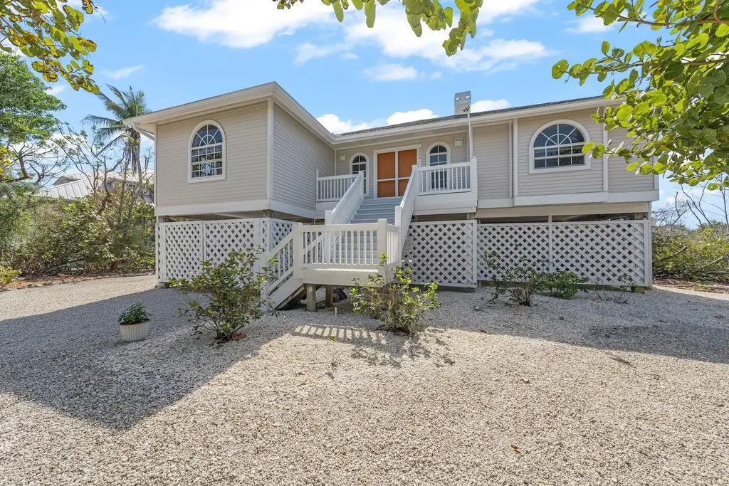 4534 Bowen Bayou Road Sanibel FL 33957