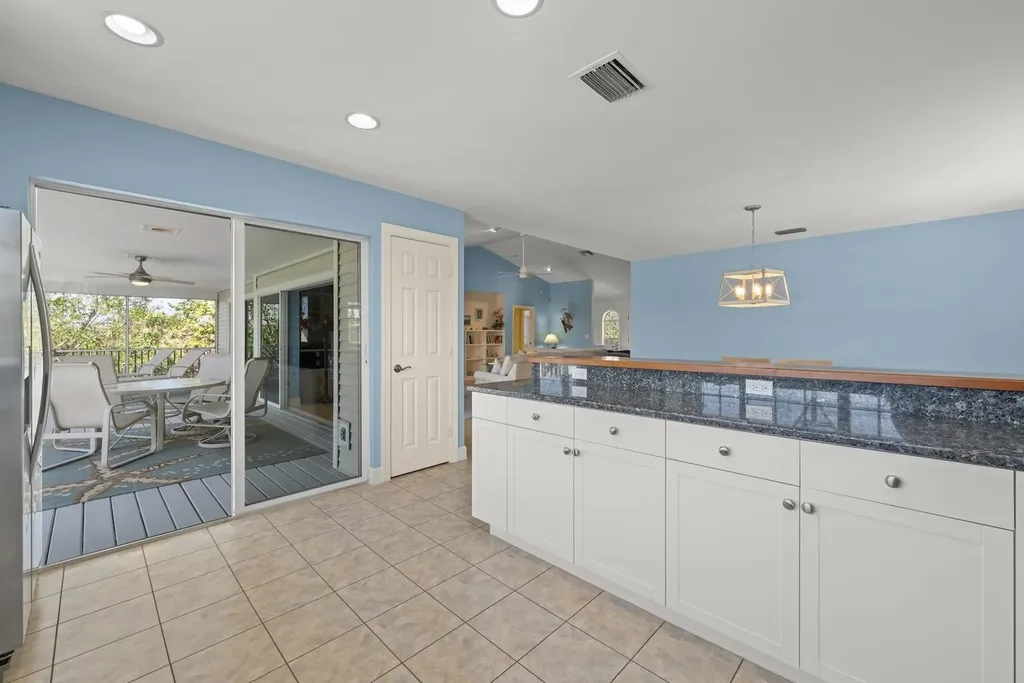 4534 Bowen Bayou Road Sanibel FL 33957