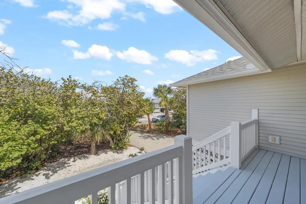 4534 Bowen Bayou Road Sanibel FL 33957