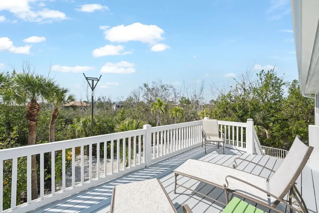 4534 Bowen Bayou Road Sanibel FL 33957