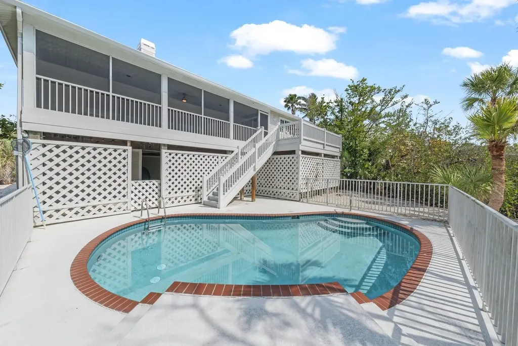 4534 Bowen Bayou Road Sanibel FL 33957