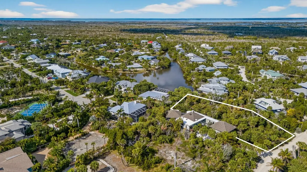 933 Strangler Fig Lane Sanibel FL 33957