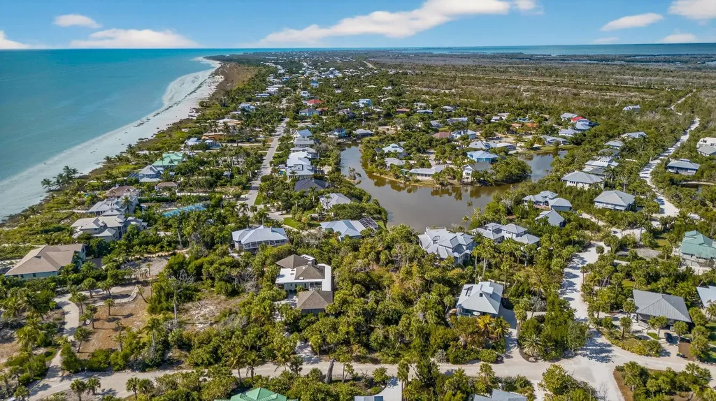 933 Strangler Fig Lane Sanibel FL 33957