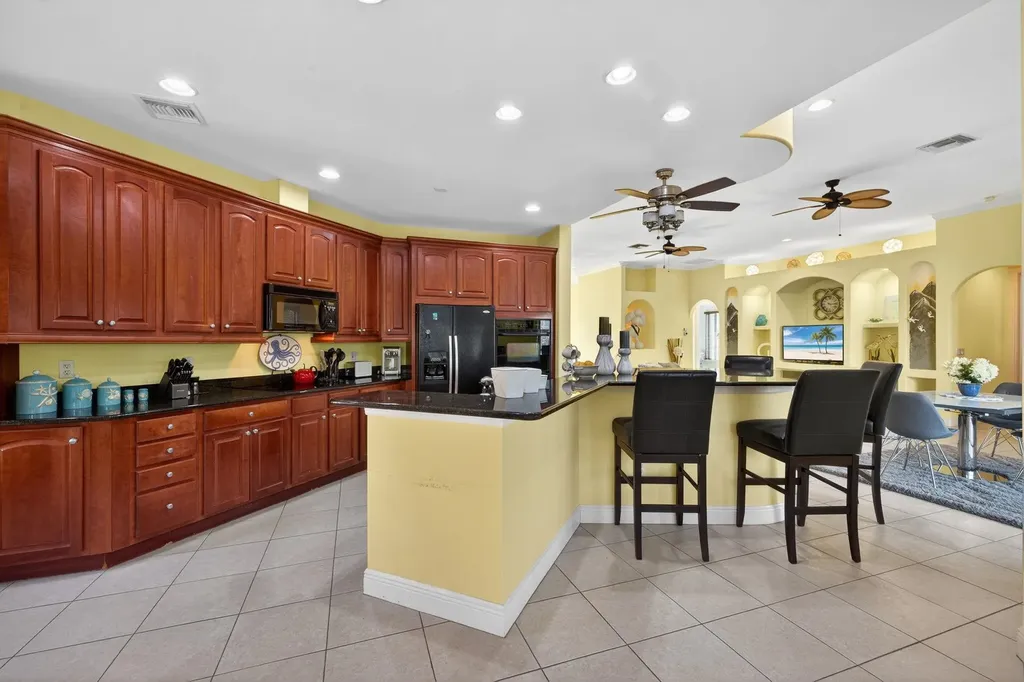 779 Pyrula Avenue Sanibel FL 33957