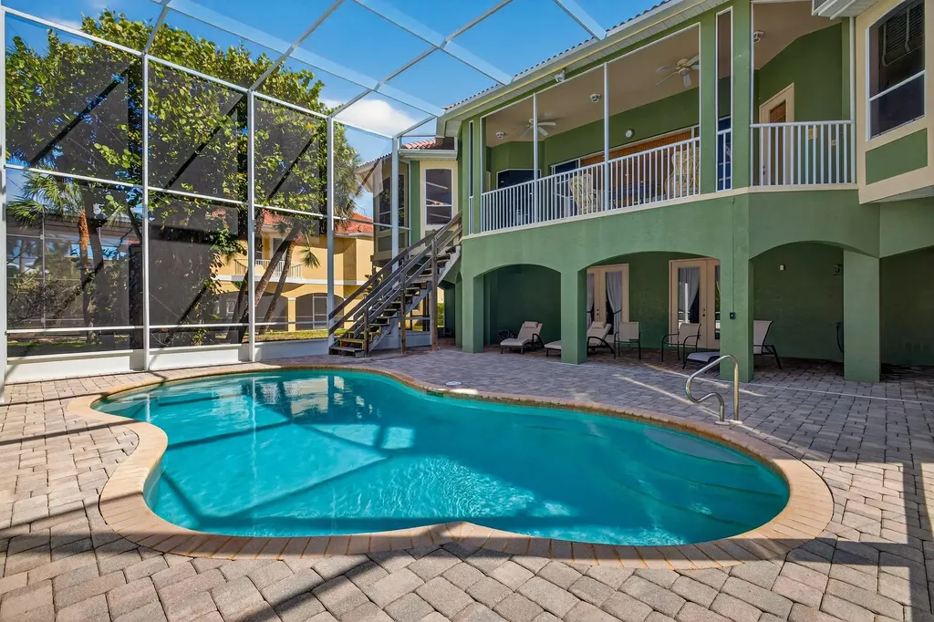 779 Pyrula Avenue Sanibel FL 33957