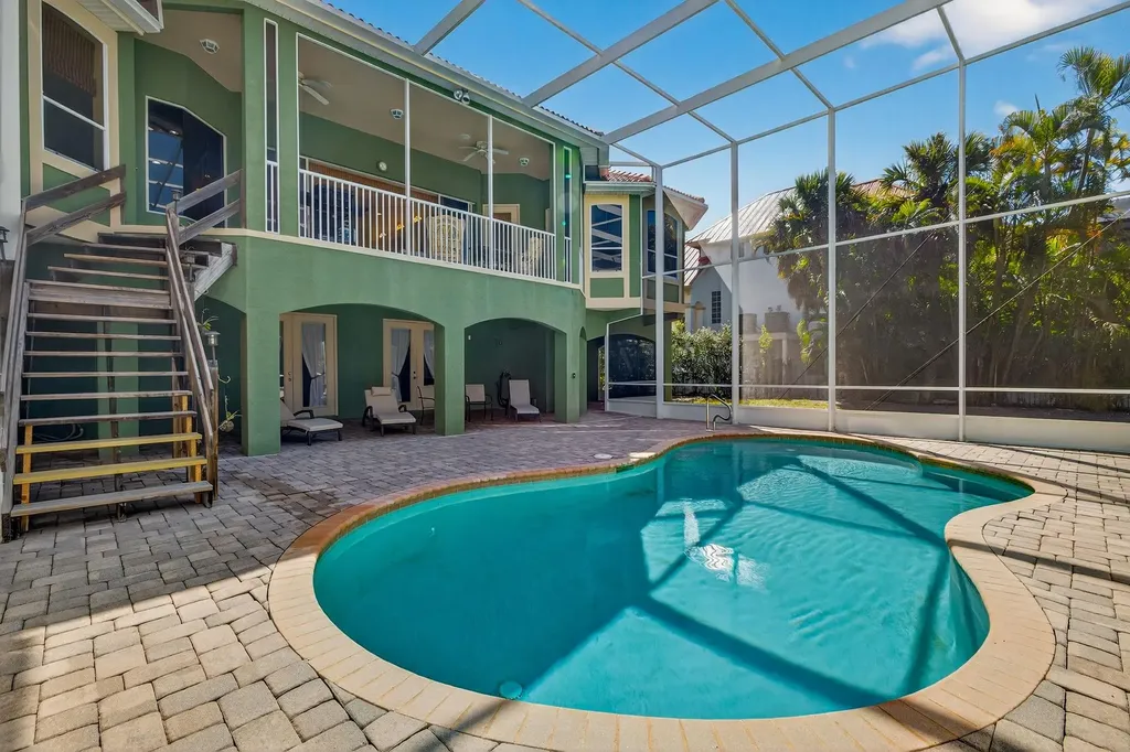 779 Pyrula Avenue Sanibel FL 33957