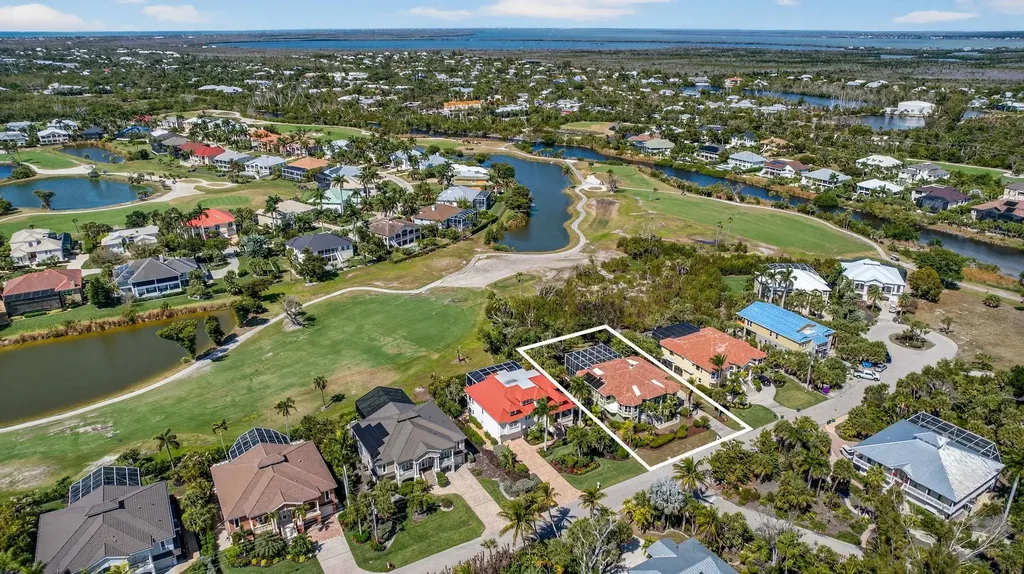 779 Pyrula Avenue Sanibel FL 33957