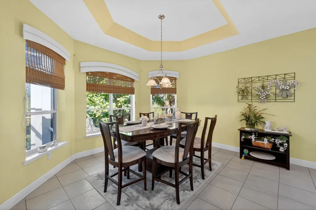 779 Pyrula Avenue Sanibel FL 33957