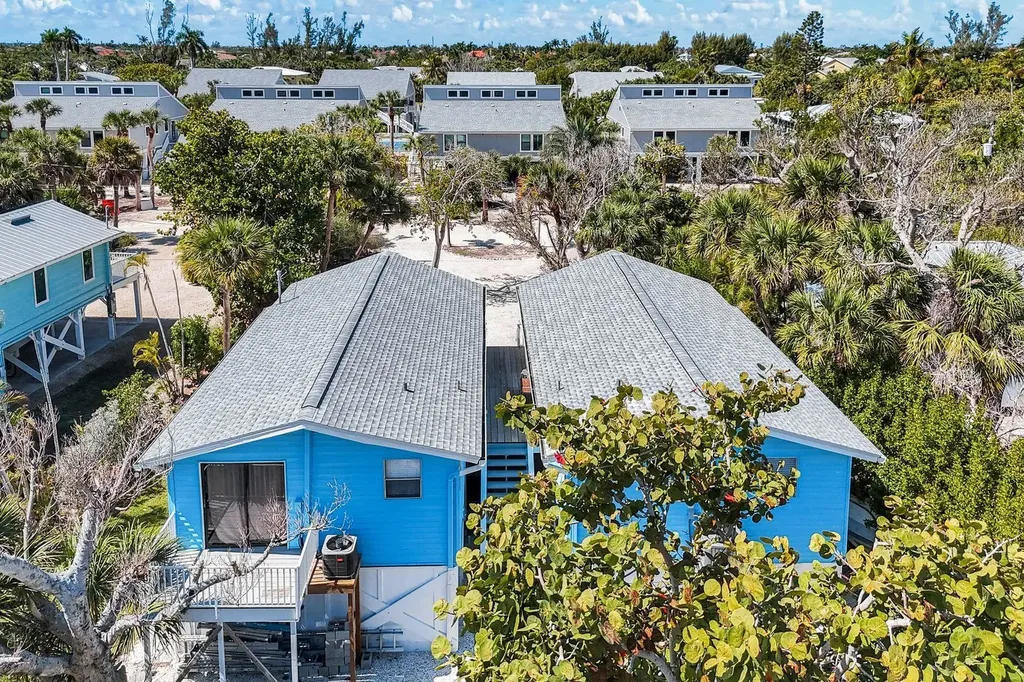 746 Cardium Street Sanibel FL 33957