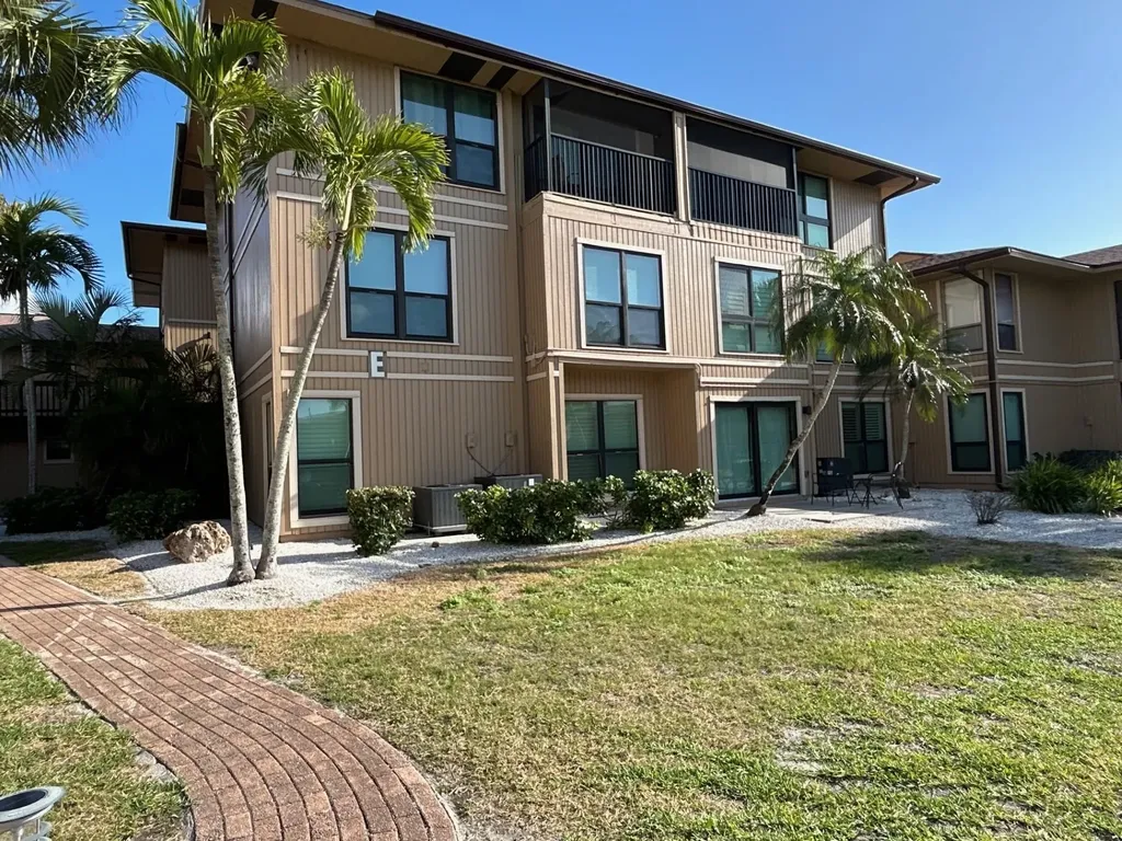 5117 Sea Bell Road Sanibel FL 33957