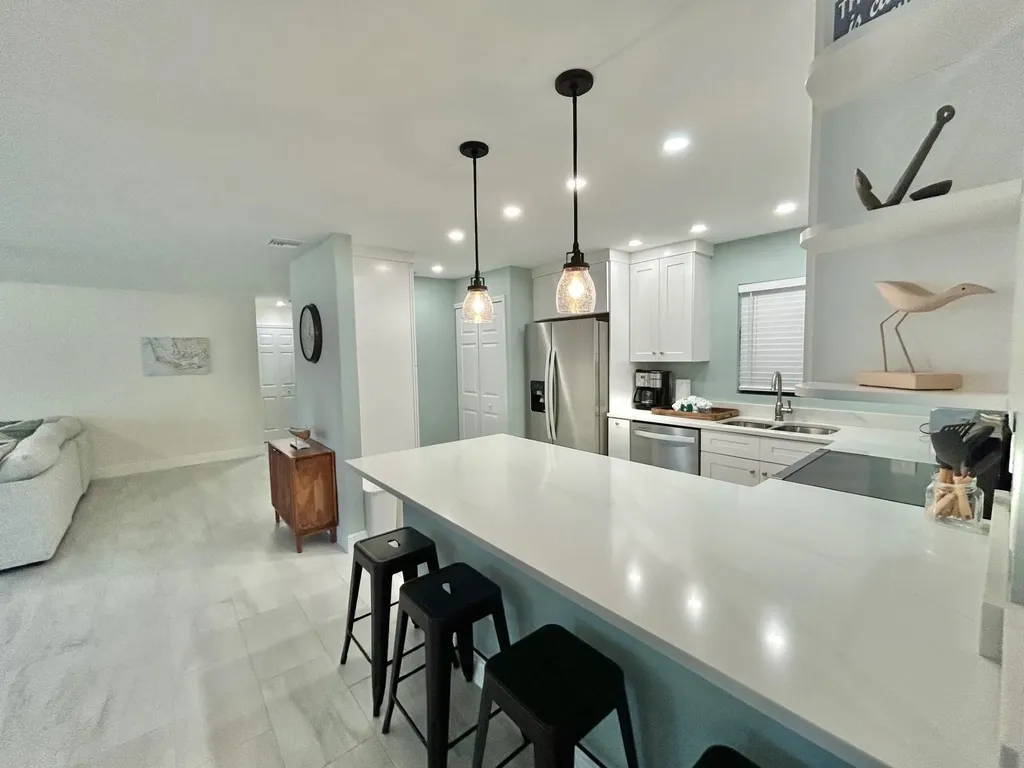 5117 Sea Bell Road Sanibel FL 33957