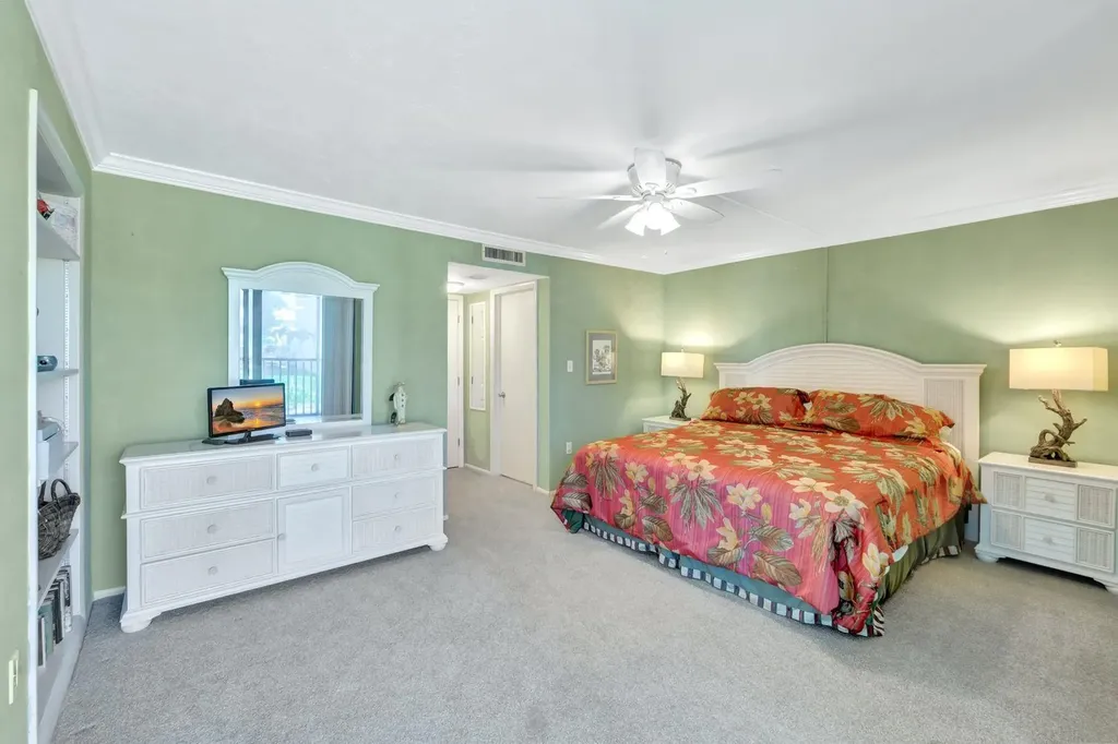 979 E Gulf Drive Sanibel FL 33957