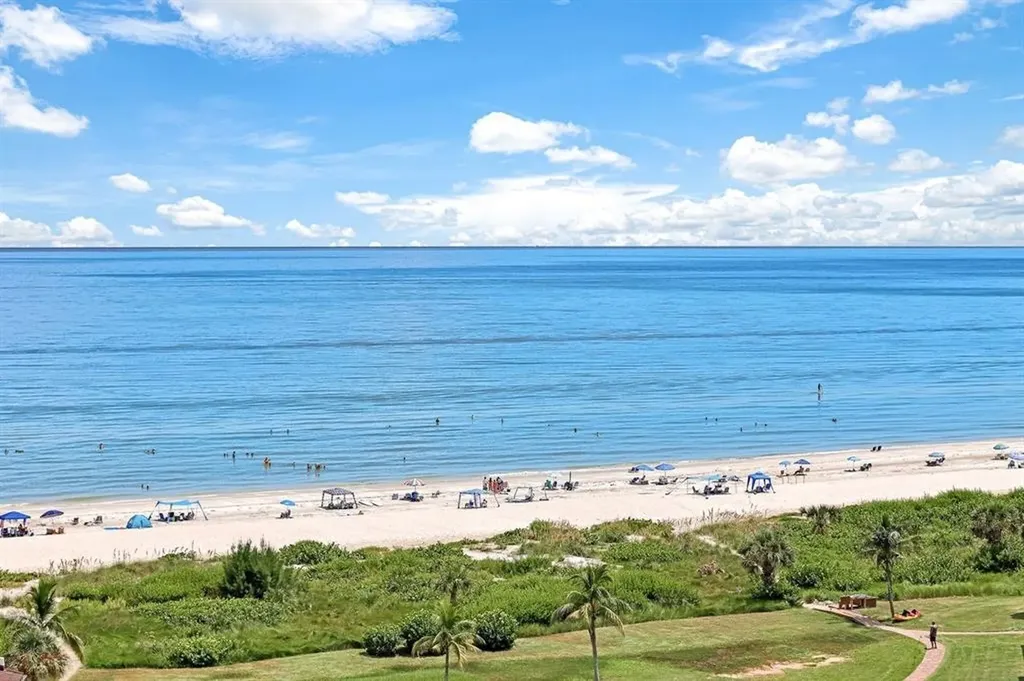 979 E Gulf Drive Sanibel FL 33957