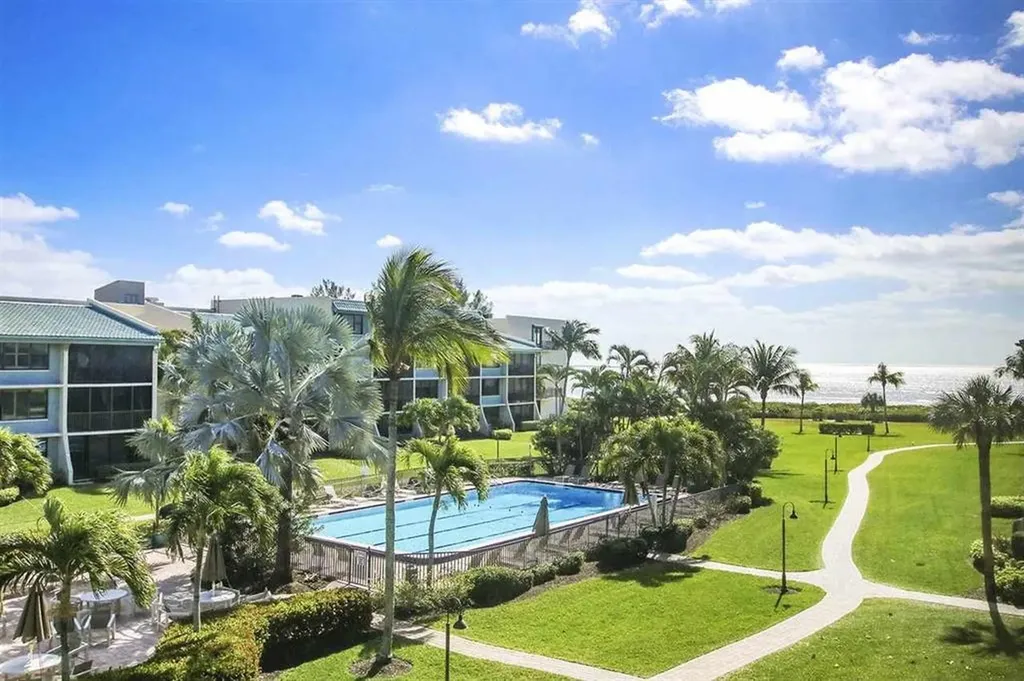 979 E Gulf Drive Sanibel FL 33957
