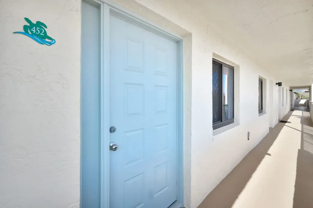 979 E Gulf Drive Sanibel FL 33957