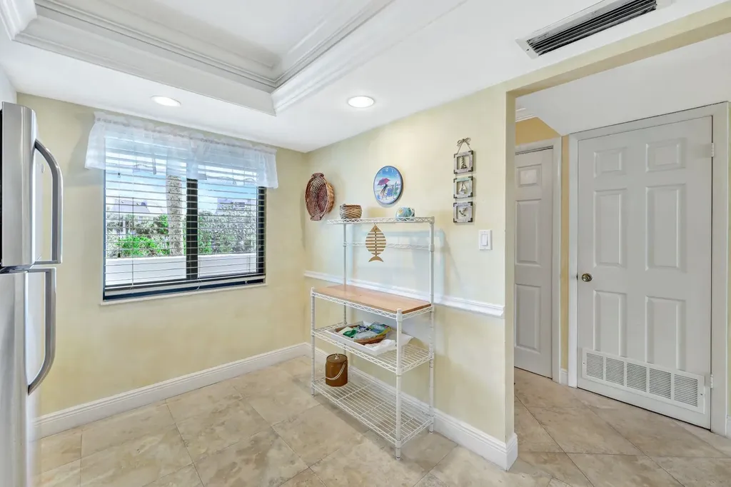 979 E Gulf Drive Sanibel FL 33957