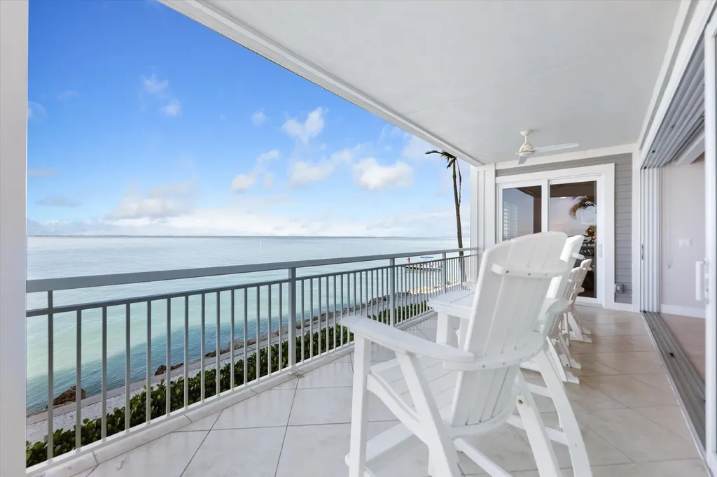 1253 S Seas Plantation Road Captiva FL 33924