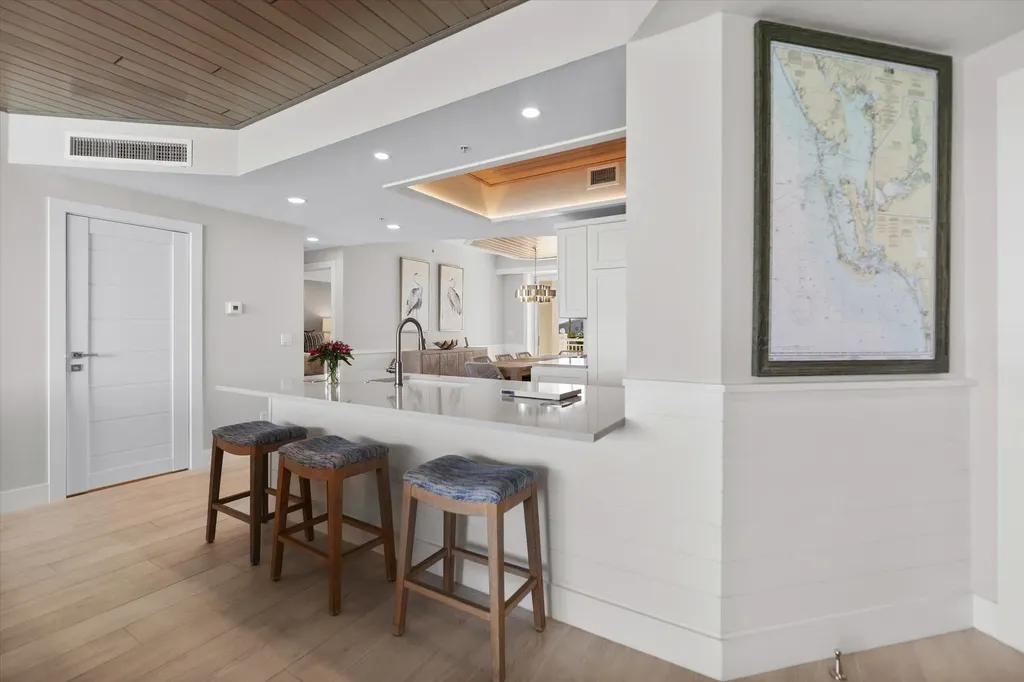 1253 S Seas Plantation Road Captiva FL 33924