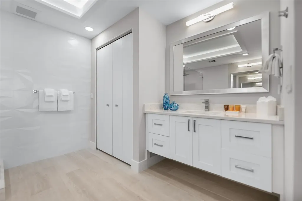 1253 S Seas Plantation Road Captiva FL 33924