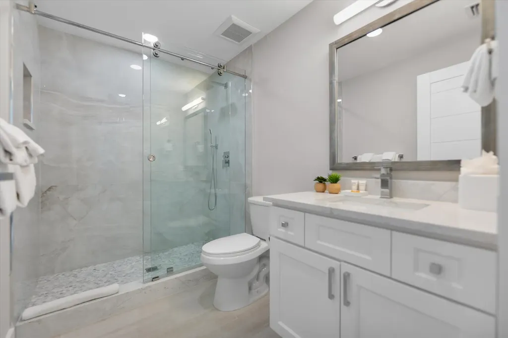 1253 S Seas Plantation Road Captiva FL 33924