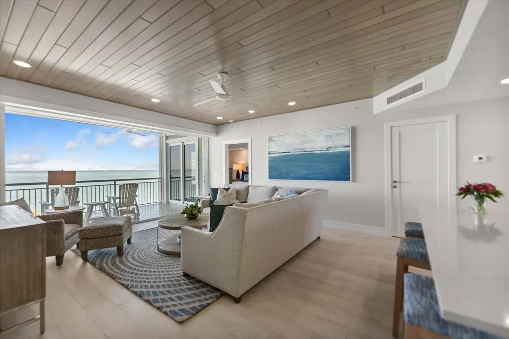 1253 S Seas Plantation Road Captiva FL 33924