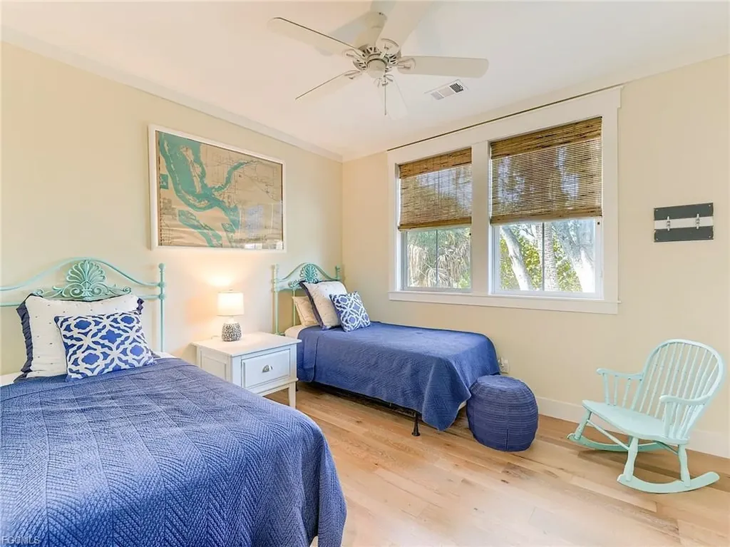 1550 Centre Street Sanibel FL 33957