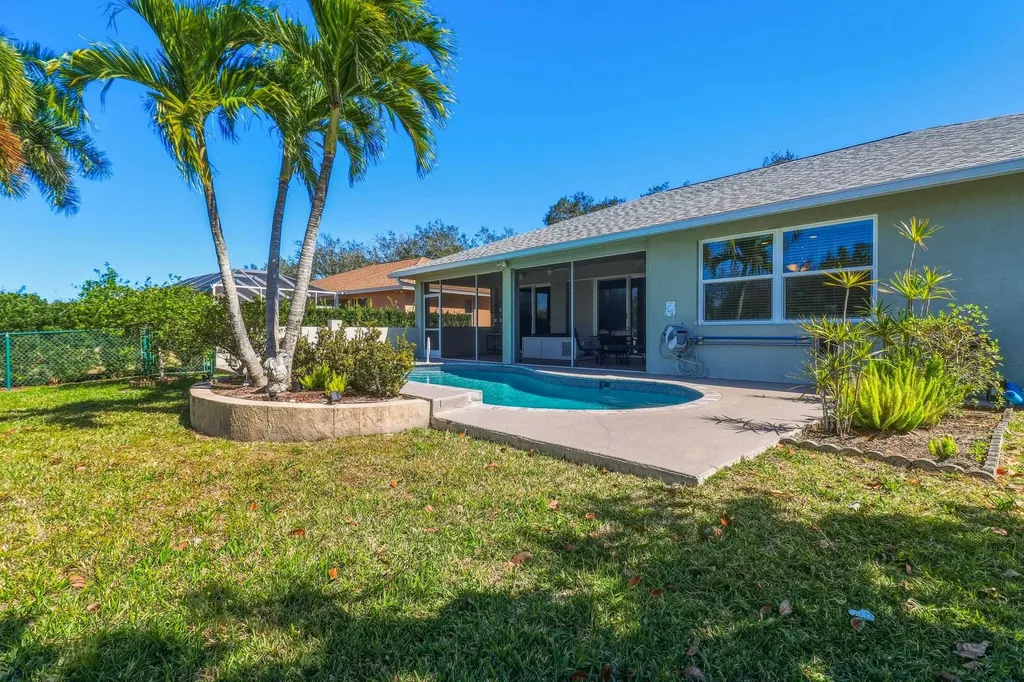 9261 Pittsburgh Boulevard Fort Myers FL 33967
