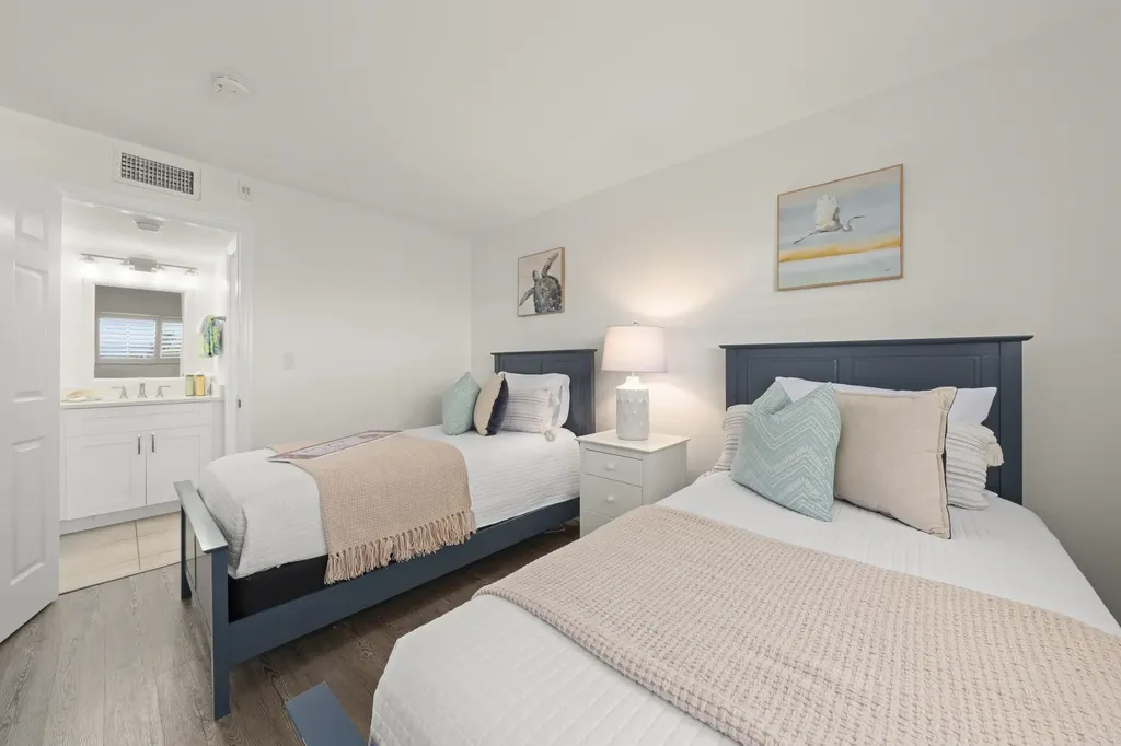 3233 Tennis Villas Captiva FL 33924
