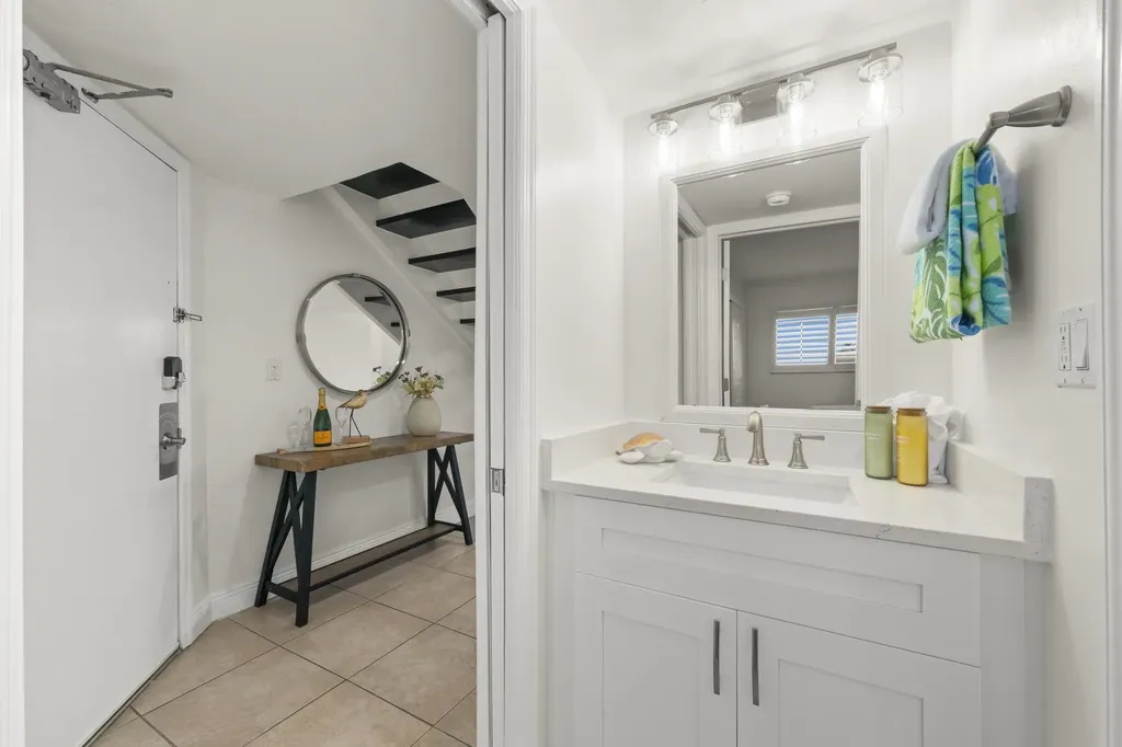 3233 Tennis Villas Captiva FL 33924