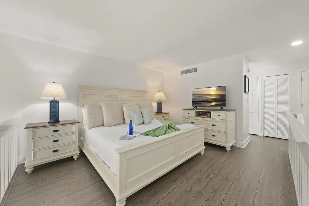 3233 Tennis Villas Captiva FL 33924