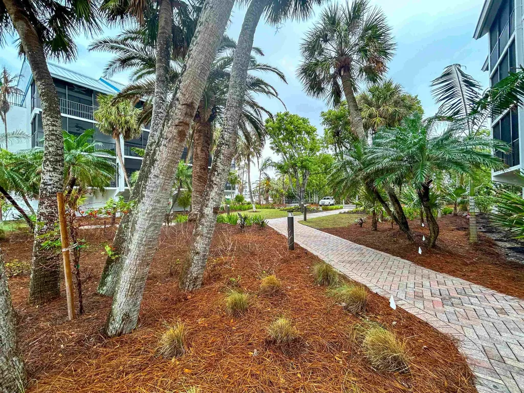 3233 Tennis Villas Captiva FL 33924